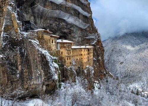 Trabzon’da Kış Tatili Rehberi: Sıcak Jakuzili Bungalovlarda Konaklama Deneyimi