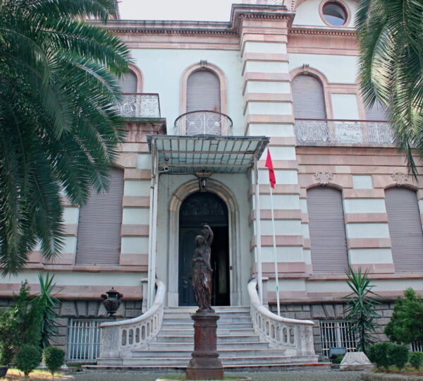 Trabzon Müzesi (Kostaki Konağı)​