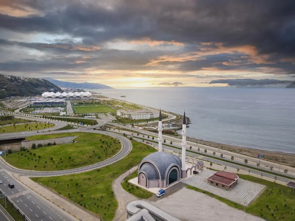 Trabzon'da Gezilecek Yerler: Beşirli EkoPark ve Sahil Yürüyüş