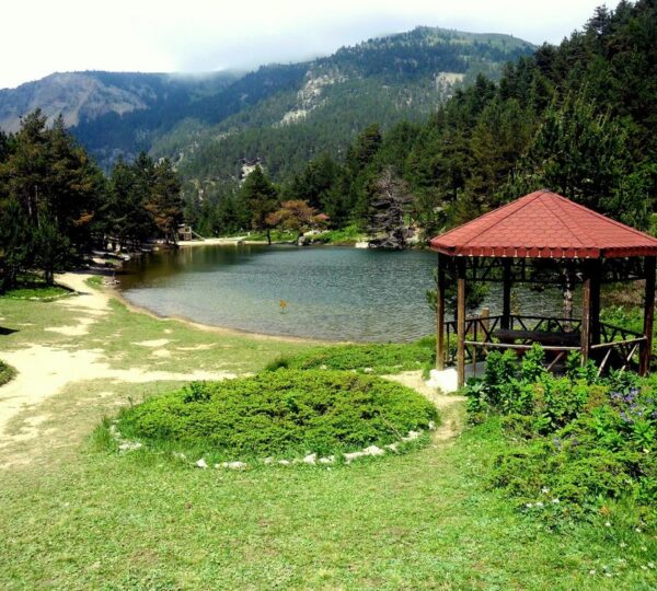 Limni Gölü Tabiat Parkı​