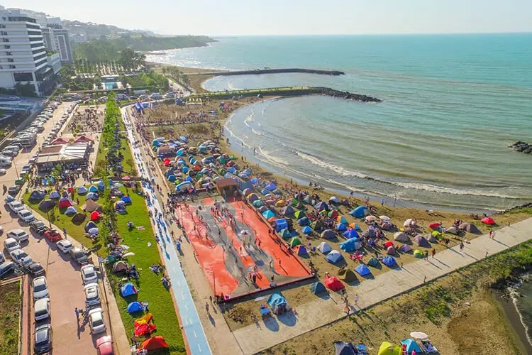 Trabzon'da Gezilecek Yerler: Yalıncak Belediyesi Aile Plajı