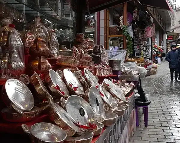 Tarihi Kemeraltı, Bedesten ve Bakırcılar Çarşısı